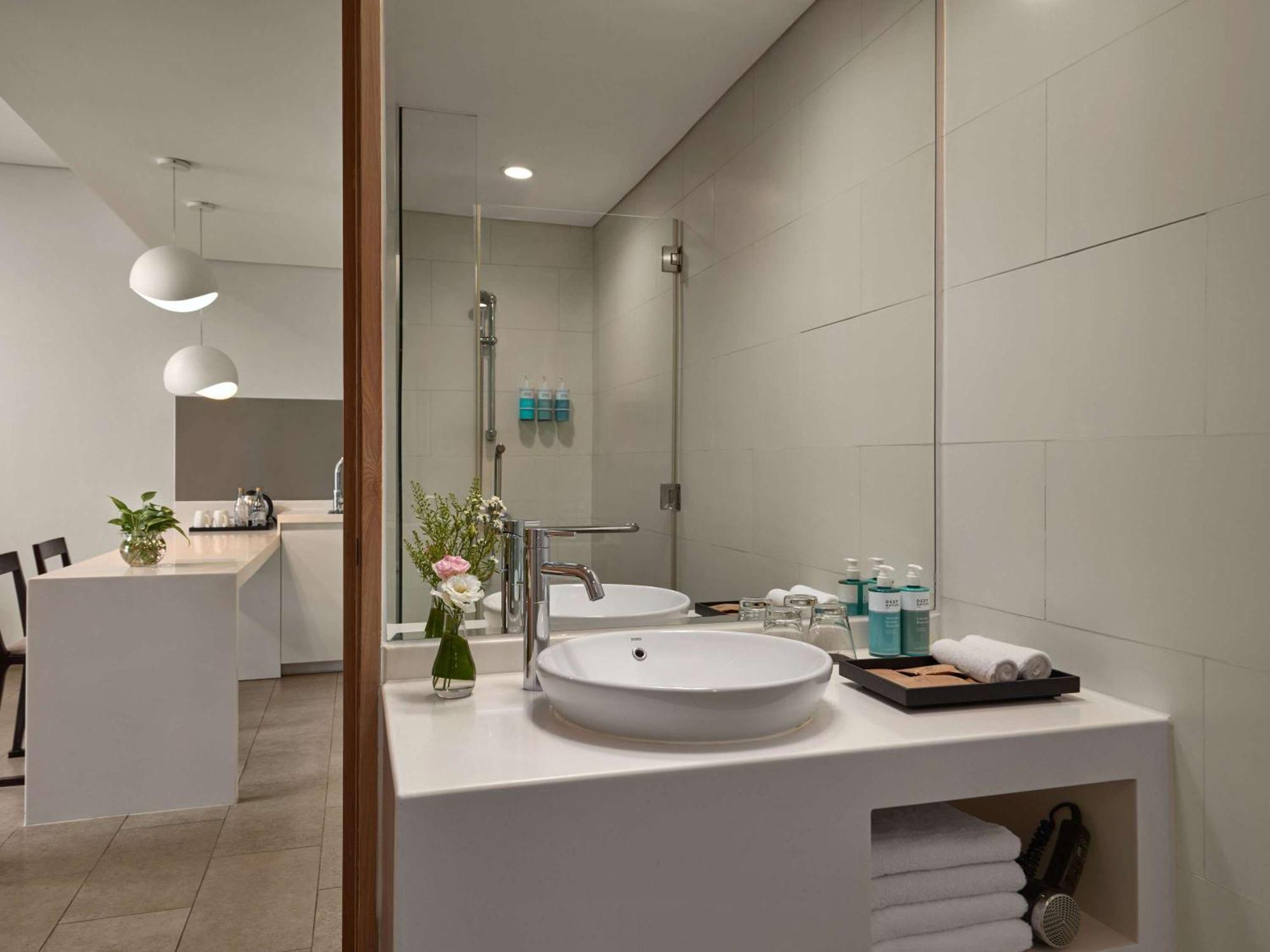 Novotel Living Saigon South * TP. Hồ Chí Minh
