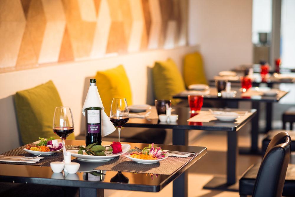 Căn hộ Novotel Living Saigon South